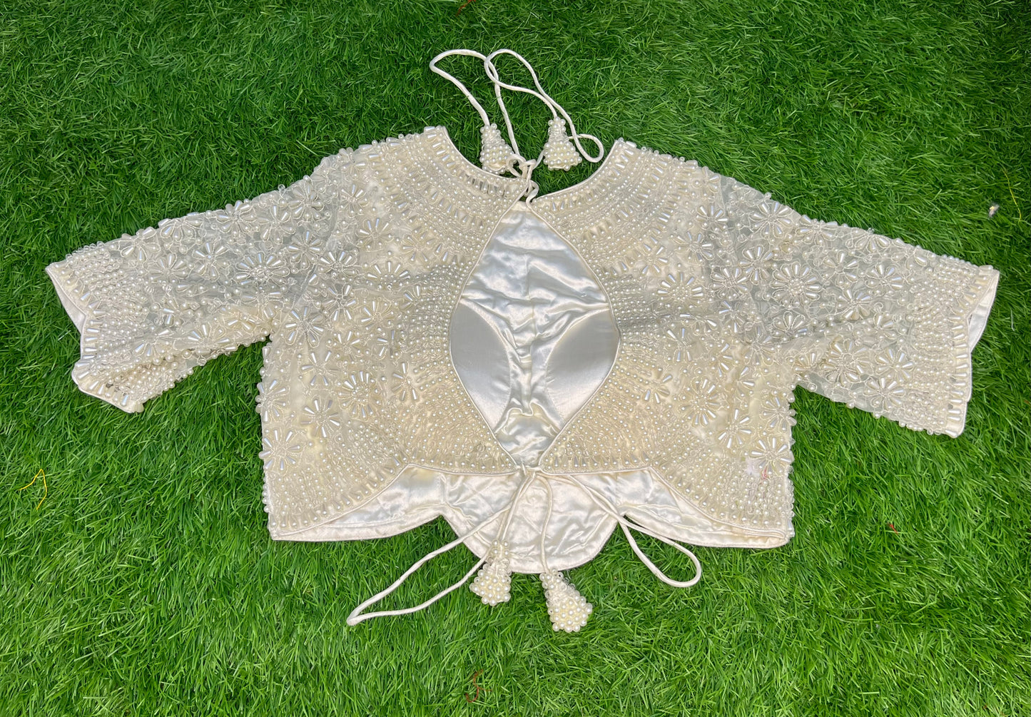 Fancy off white Pearl blouse front high back backless model