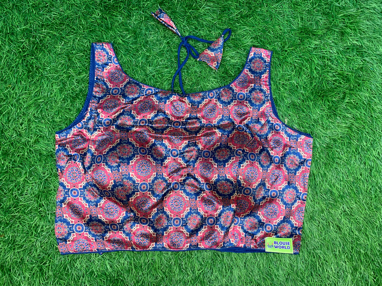 Multicolour fancy blouse with hands