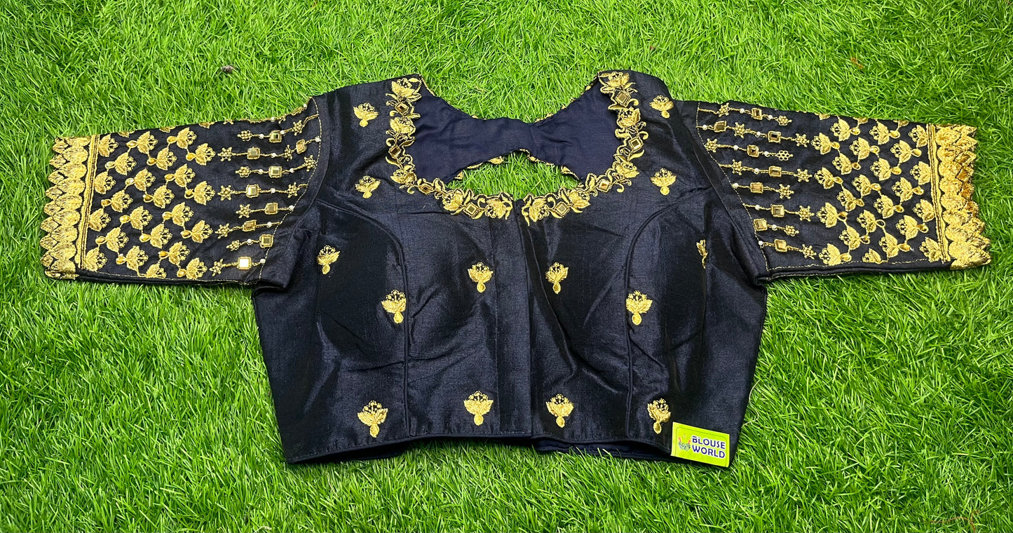 Back round design hand with mirror work navy blue ๐ blouse