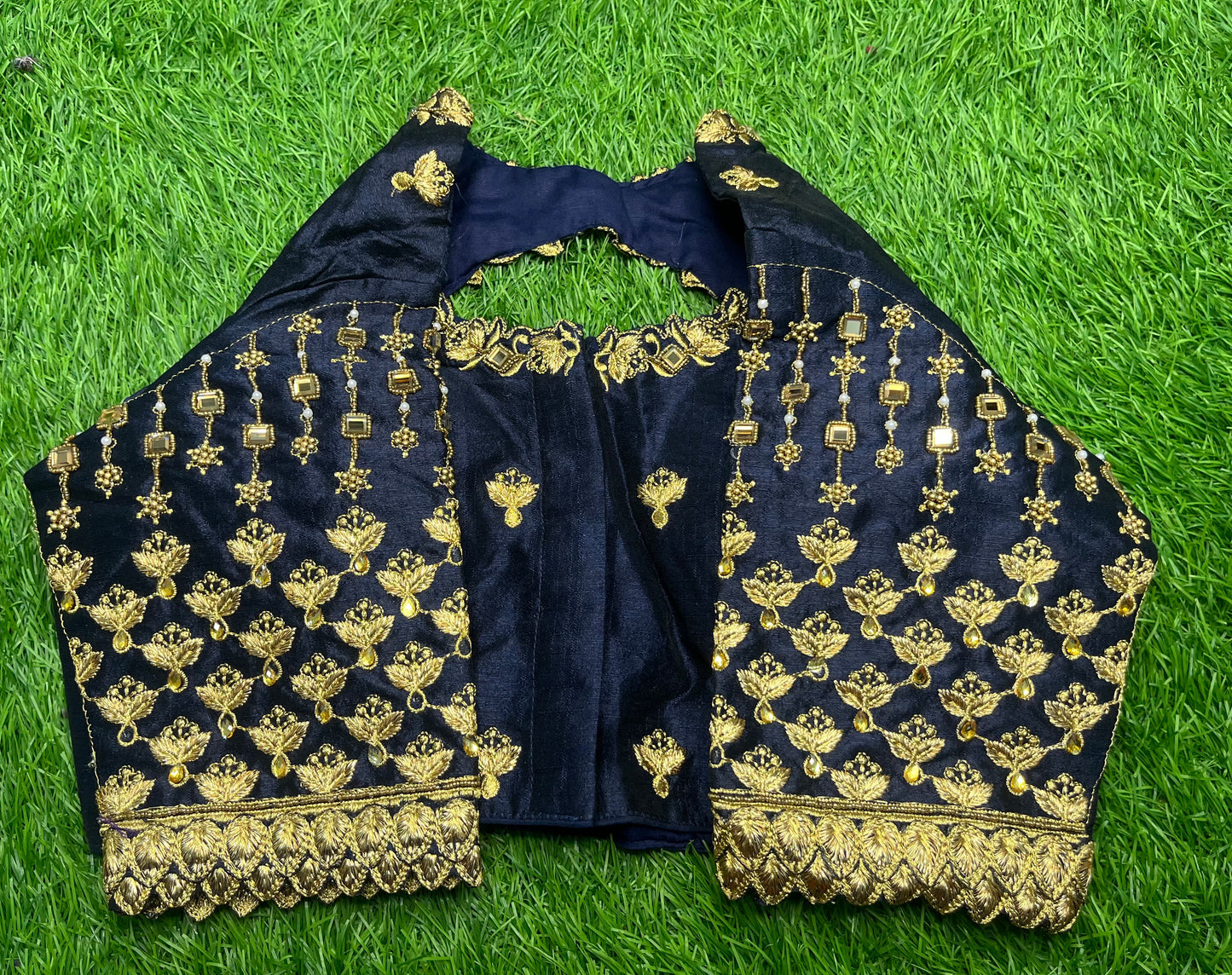 Back round design hand with mirror work navy blue 👚 blouse