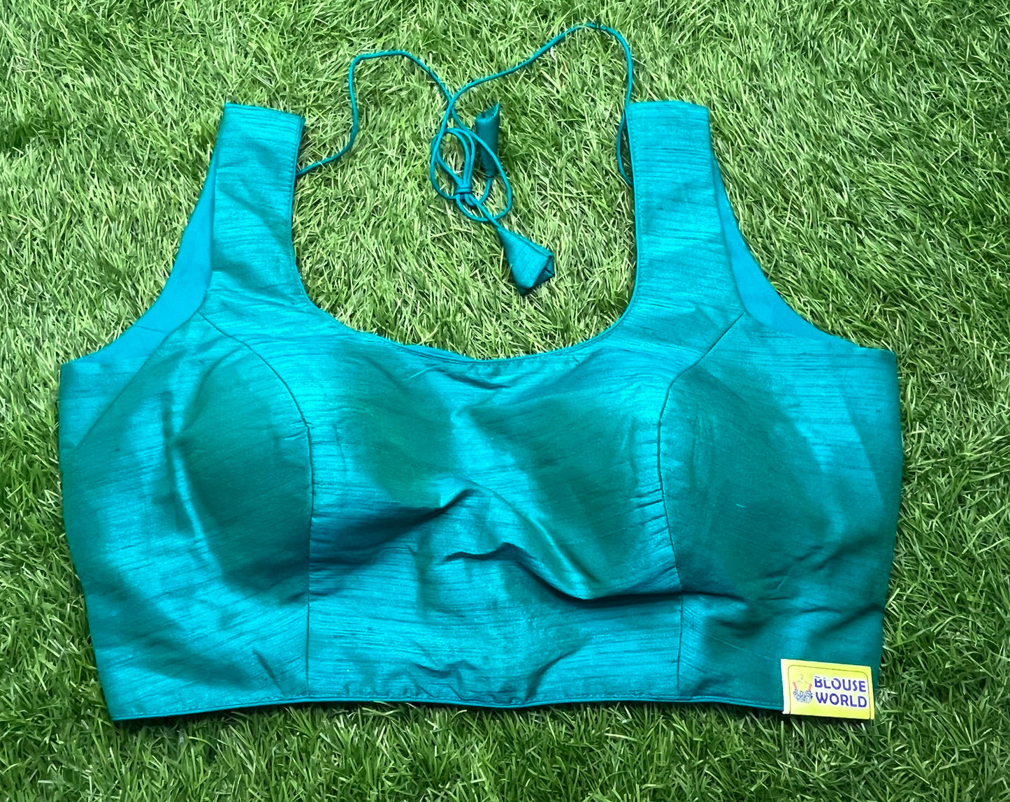 Rama blue/sky blue colour sleeveless blouse 👚