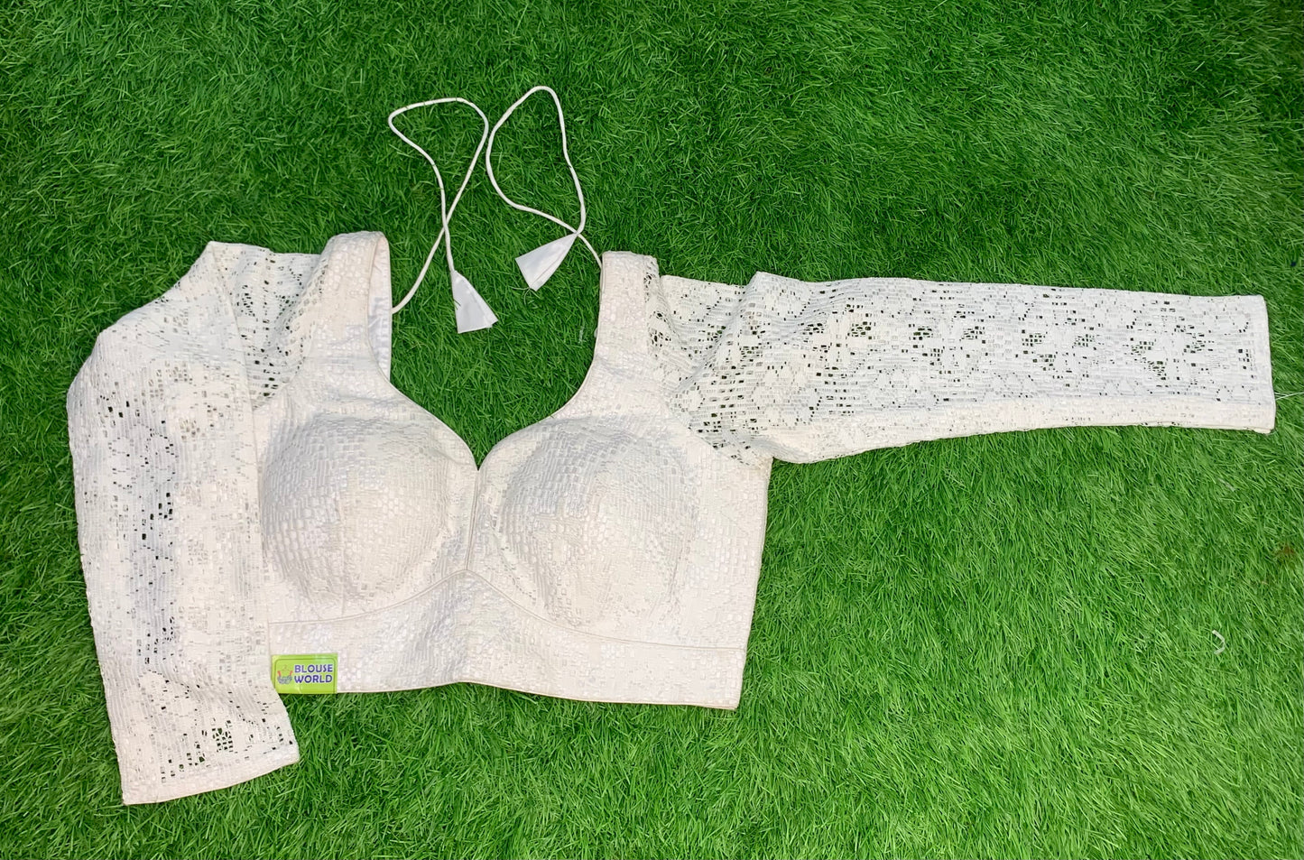 White full hands fancy blouse