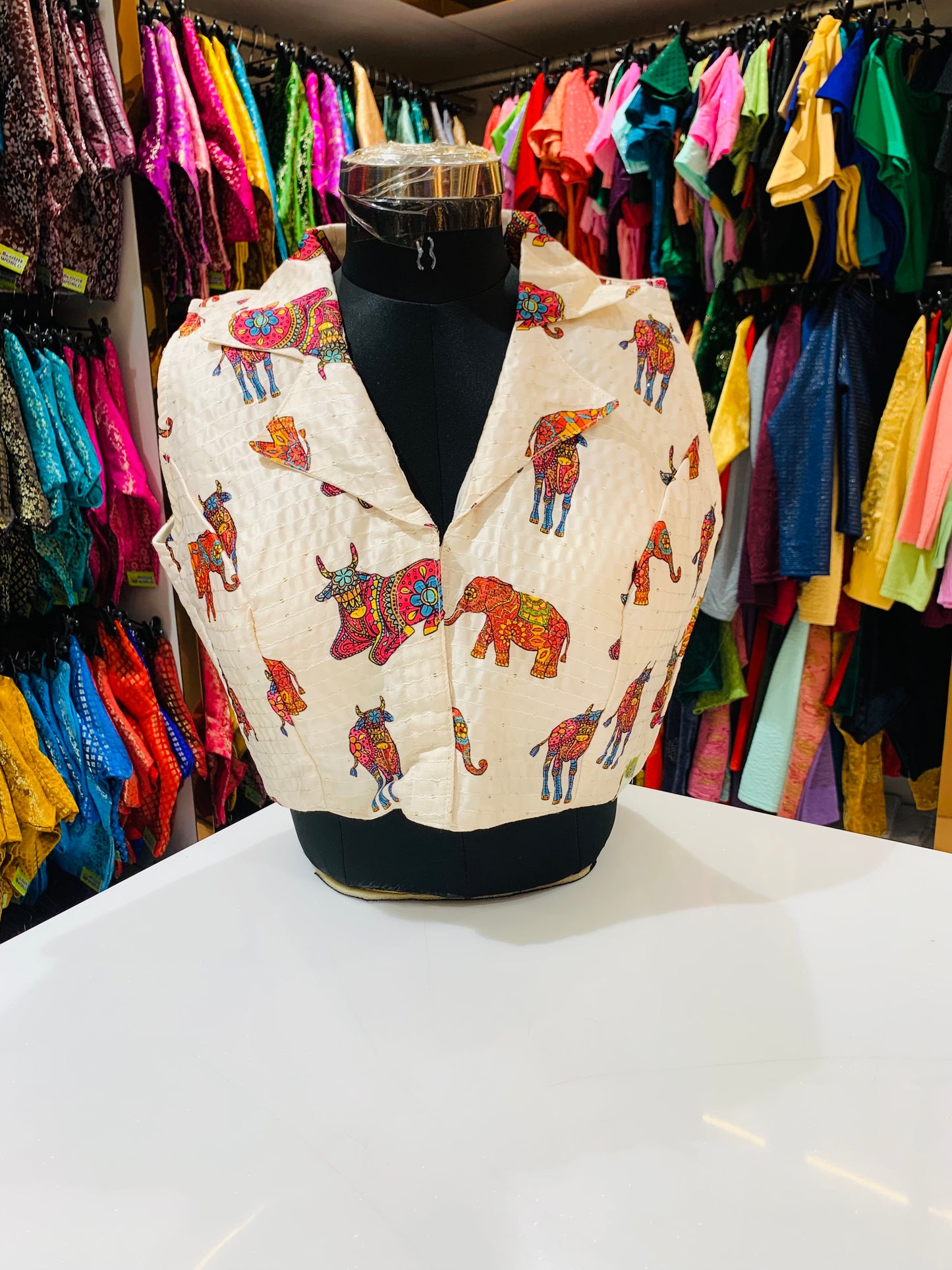 High neck printed cotton with hands blouse 👚
