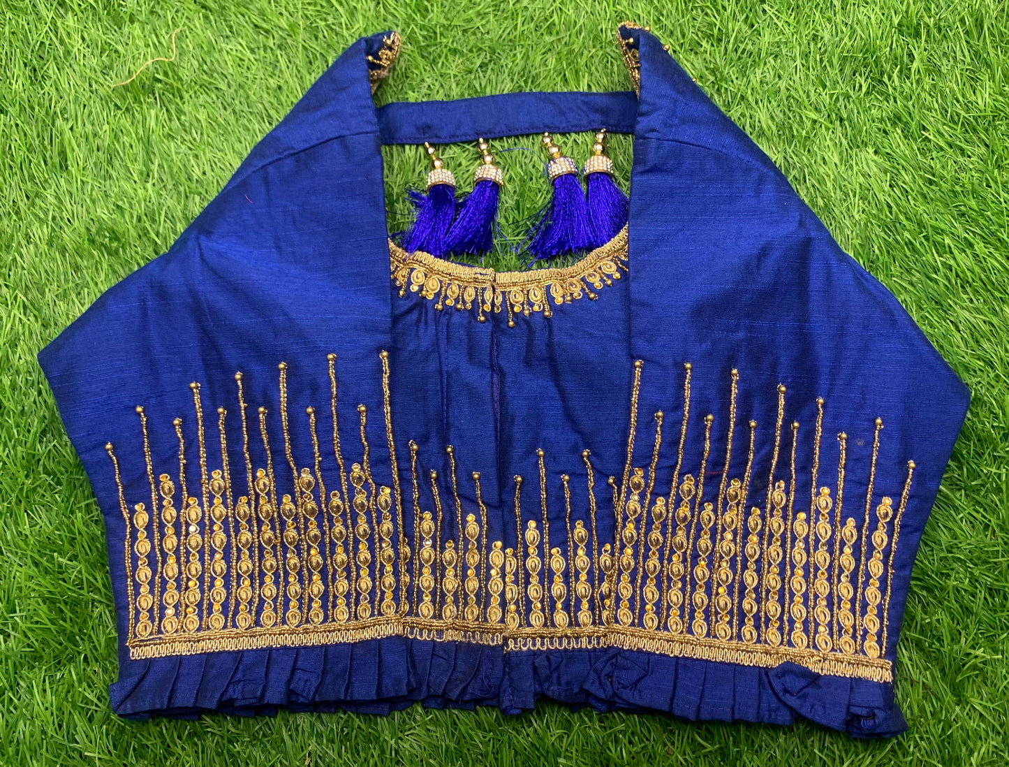 Back hanging latken Royal blue blouse 👚