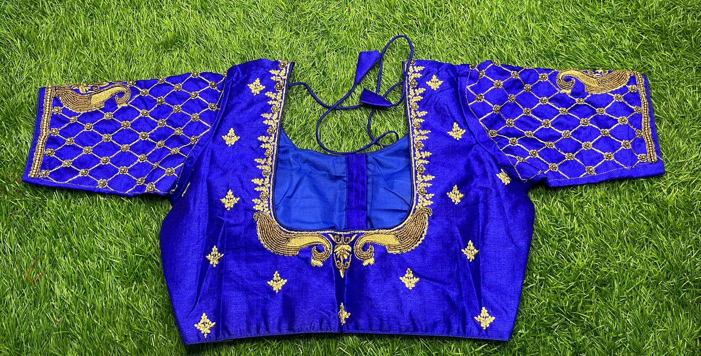 Royal blue heavy work blouse 👚