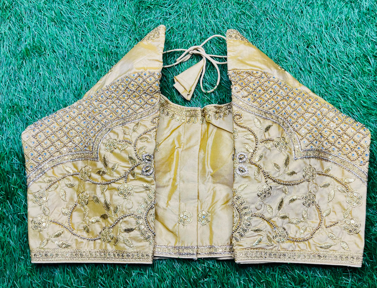Golden thread 🪡 work with stone work blouse