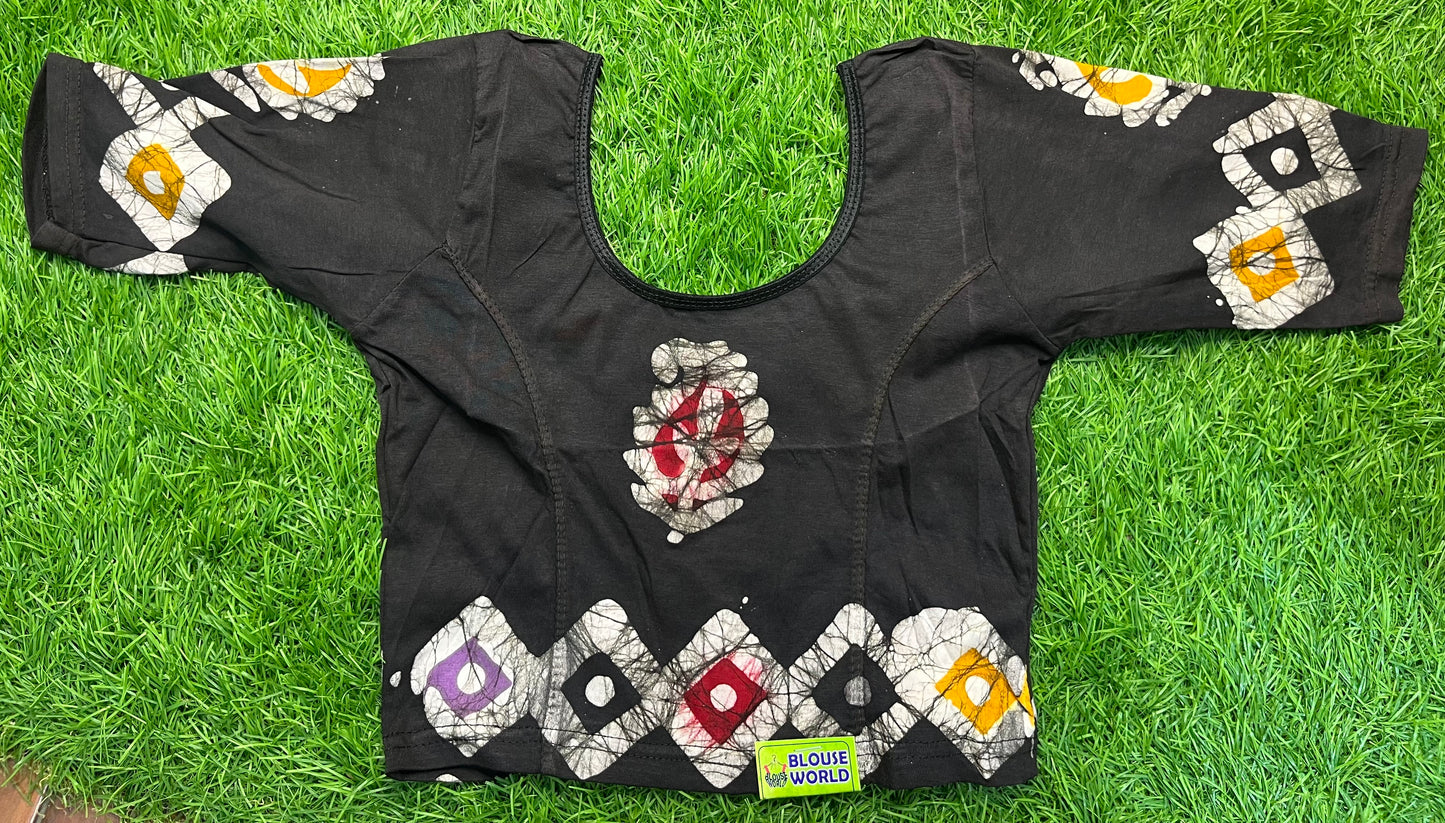Black Strectable white printed shibori Strectable blouse xl size