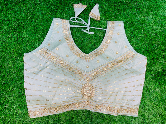 Ice colour v neck high neck blouse