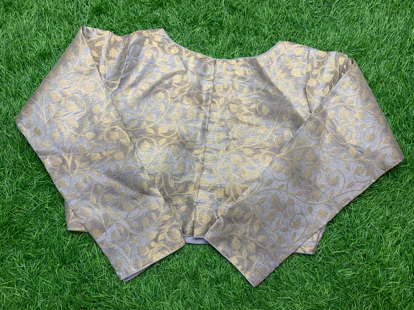 Full hands high neck office wear blouse 👚