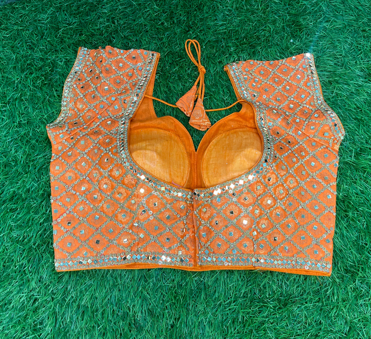 Orange short hands
