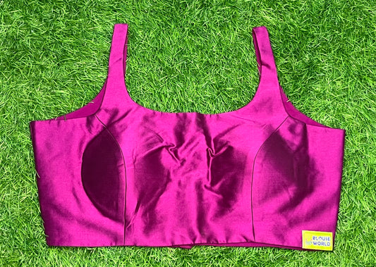 Dark purple/magenta pink shade blouse 👚 sleeveless ￼