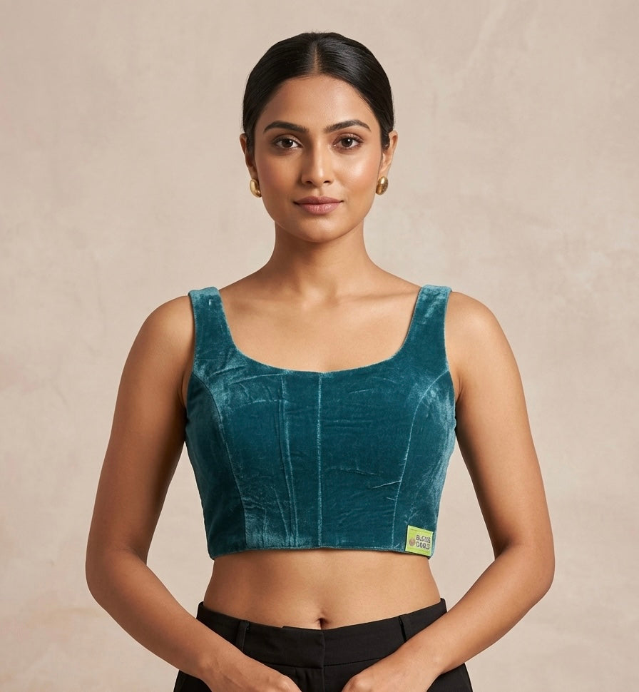 Stylish velvet sleeveless Blouse 👚