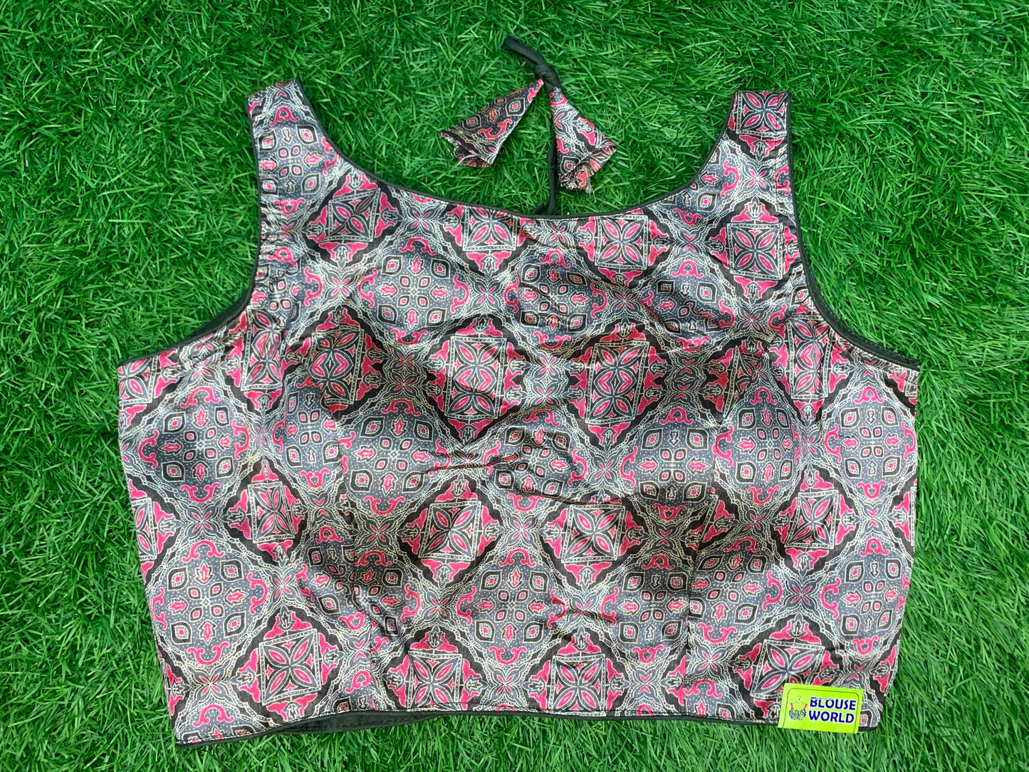 Green base with multicolour hands