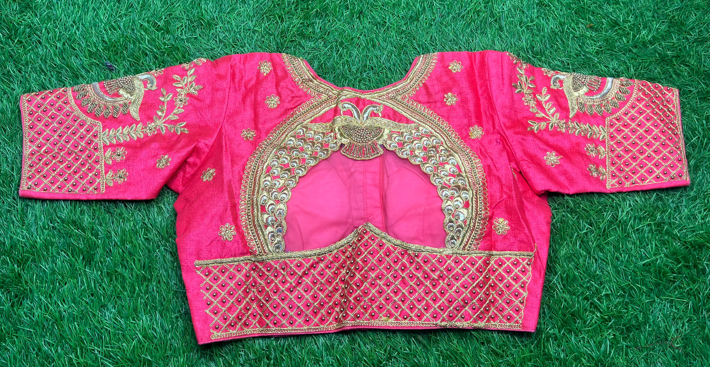 Peach 🍑 pink with peacock 🦚 net back design blouse 👚