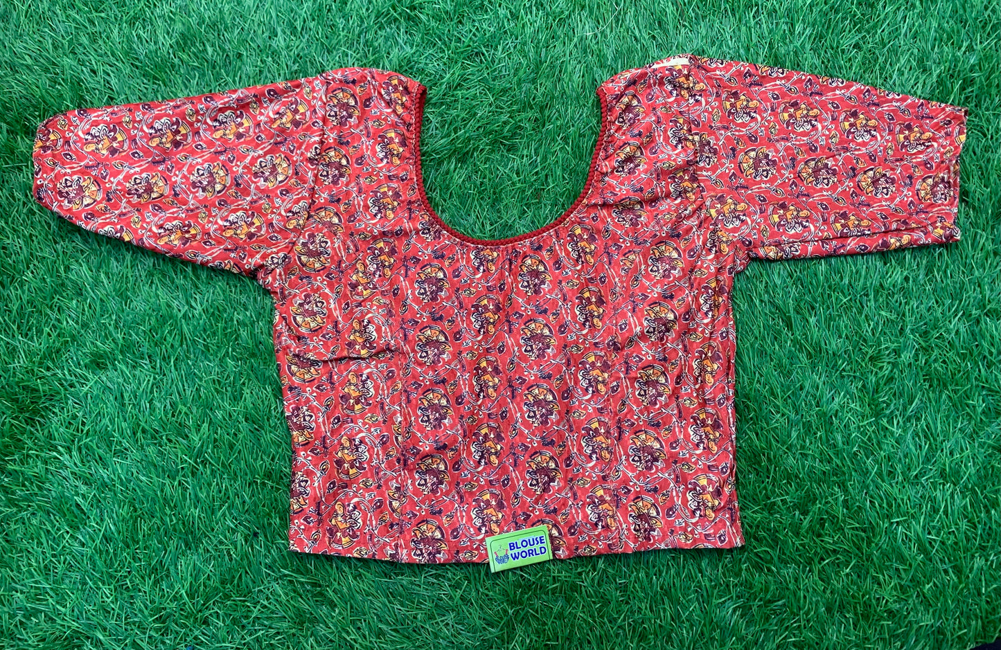 Stretchable printed blouse xxl