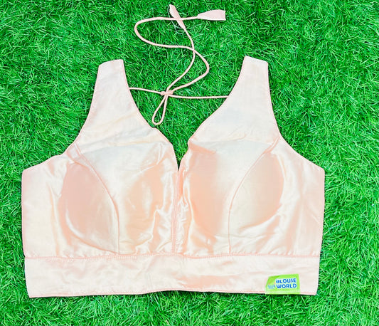 Peach 🍑 color v neck sleeveless blouse
