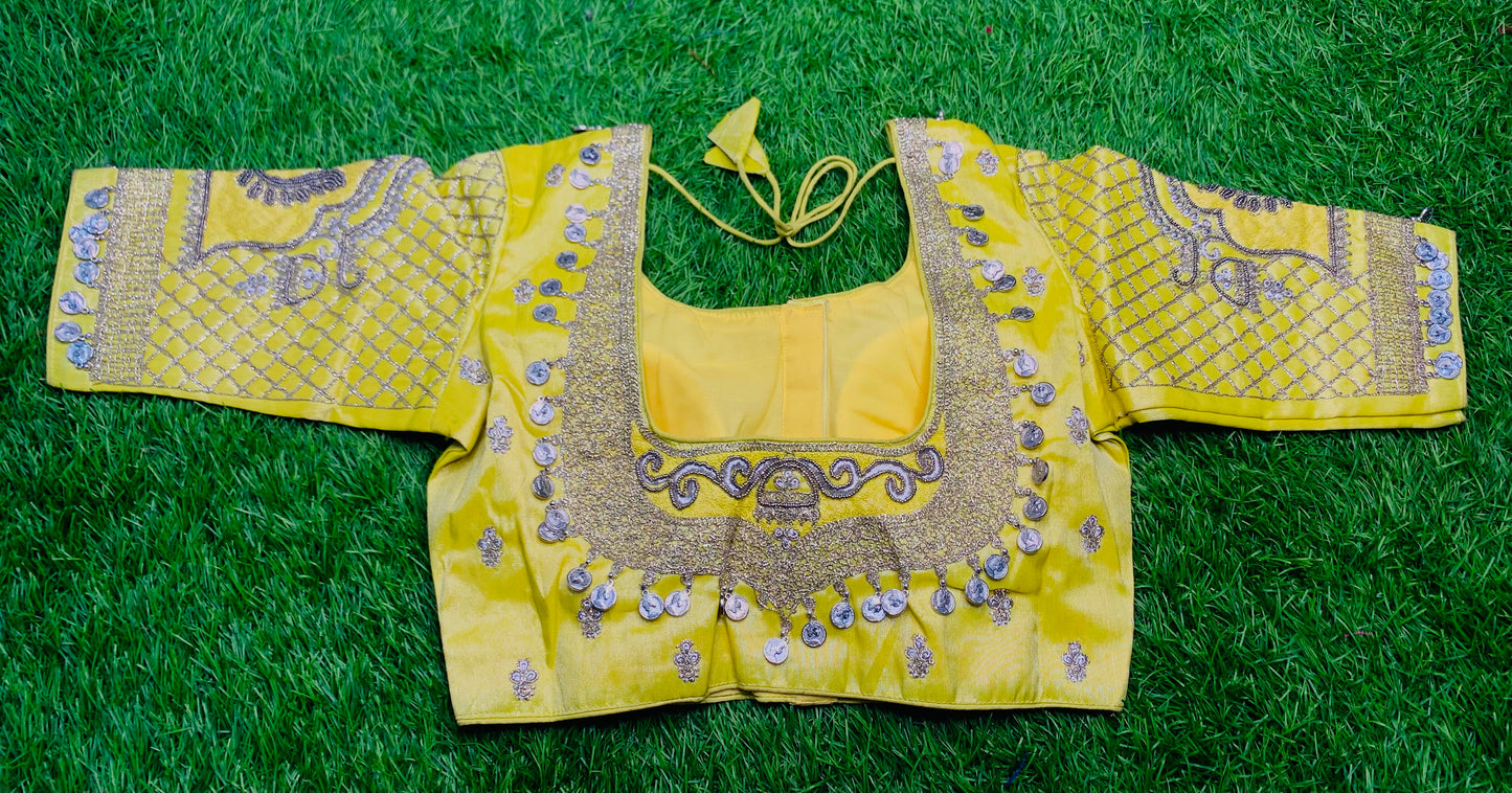 Lemon 🍋 yellow coins 🪙 work blouse 👚