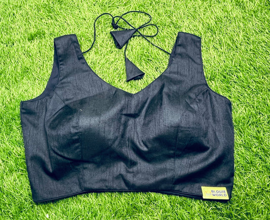 Pure black plain inside hands available blouse 👚
