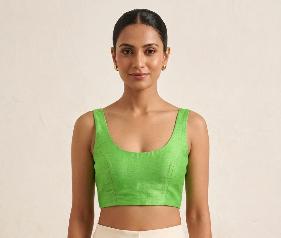 Stylish sleeveless Blouse 👚