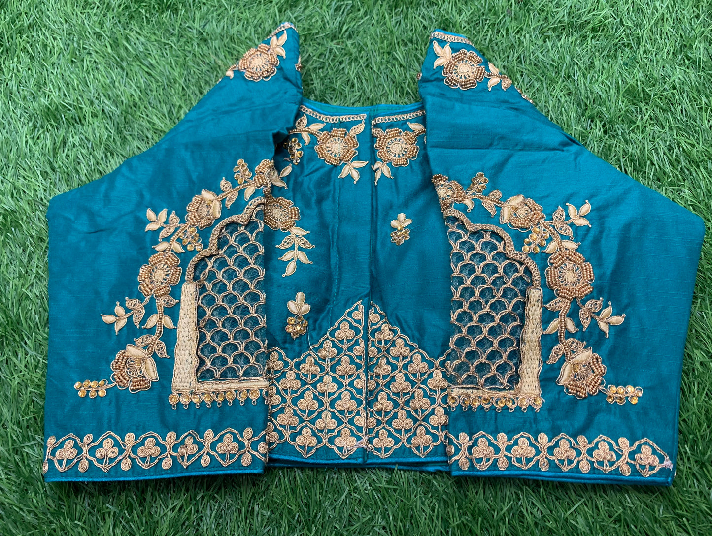 Rama green /rama blue back thread work hand heavy work blouse