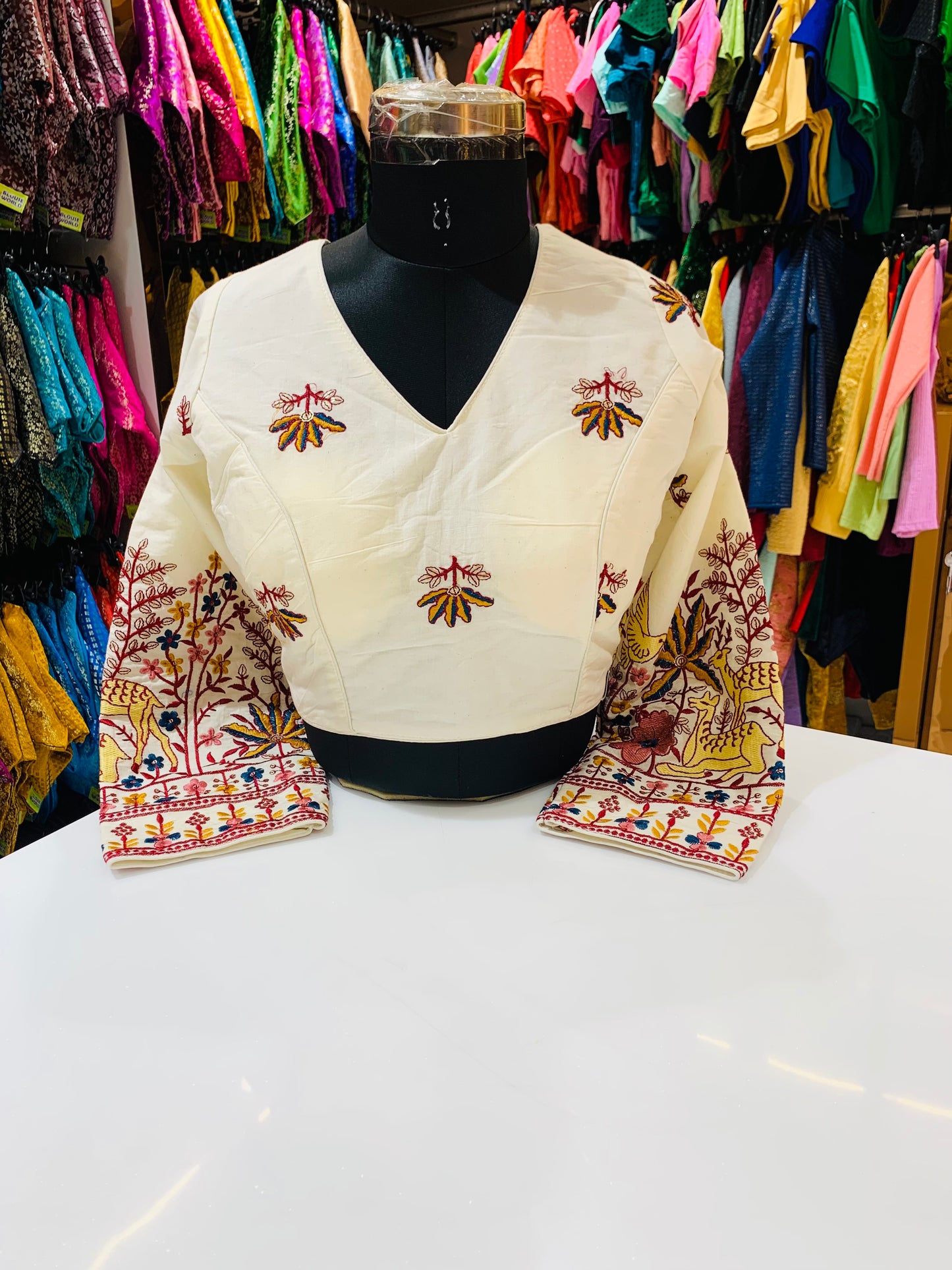 Multicolour thread work blouse 👚 cotton