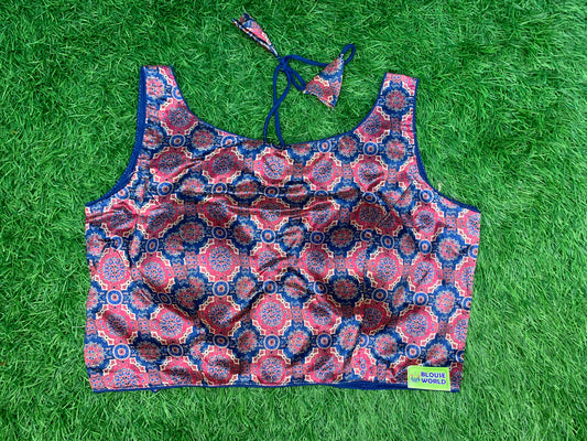 Multicolour fancy blouse with hands