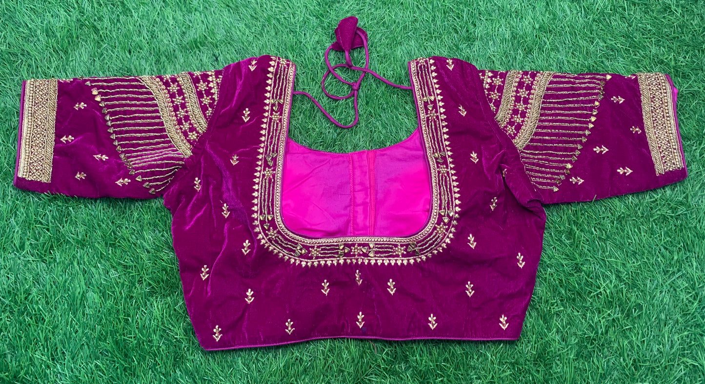 Magenta pink golden work velvet blouse 👚