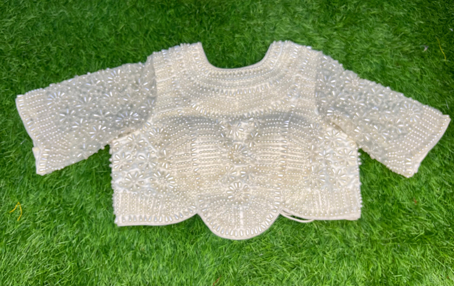 Fancy off white Pearl blouse front high back backless model