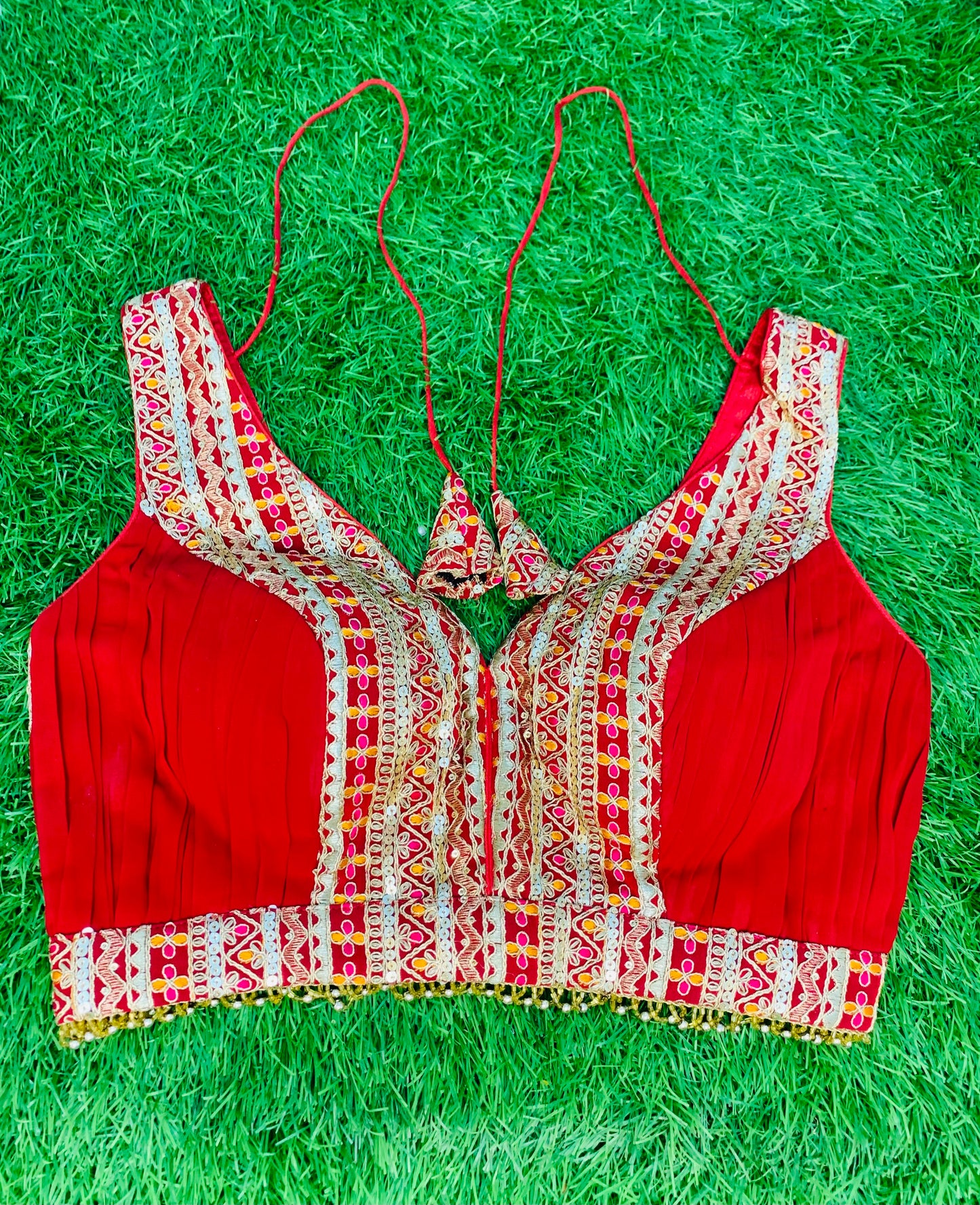 Red side crush blouse sleeveless