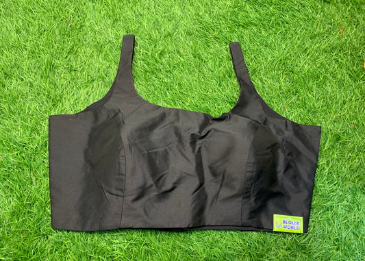 All rounder colour black colour blouse 👚