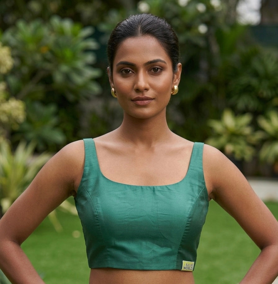 Stylish sleeveless Blouse 👚